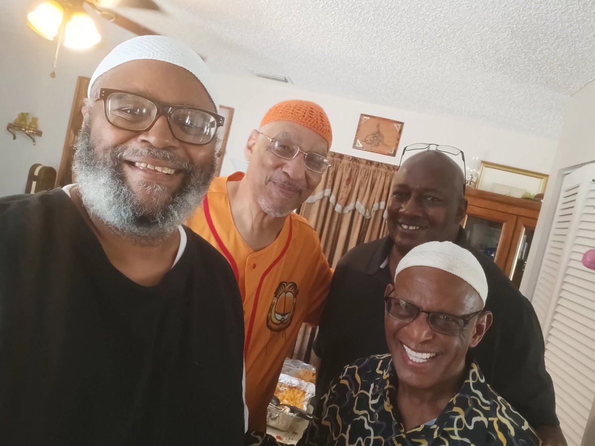 PrisonDawah's tweet photo. The Prison Dawah Relief Housing Program recently held an incredible dinner meeting Like-minded individuals. united by a shared mission. 
Instead of "When Worlds Collide," we believe in "When Worlds Combine." Together, dedicated to help newly released inmates set up for the "WIN" https://t.co/LyWMqWy4A5