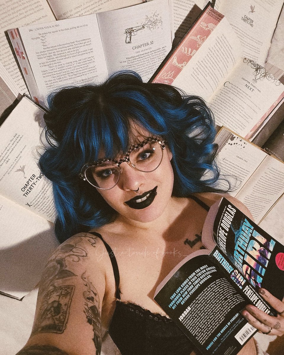 🦇ThatOneHorrorWhore🦇 tweet media