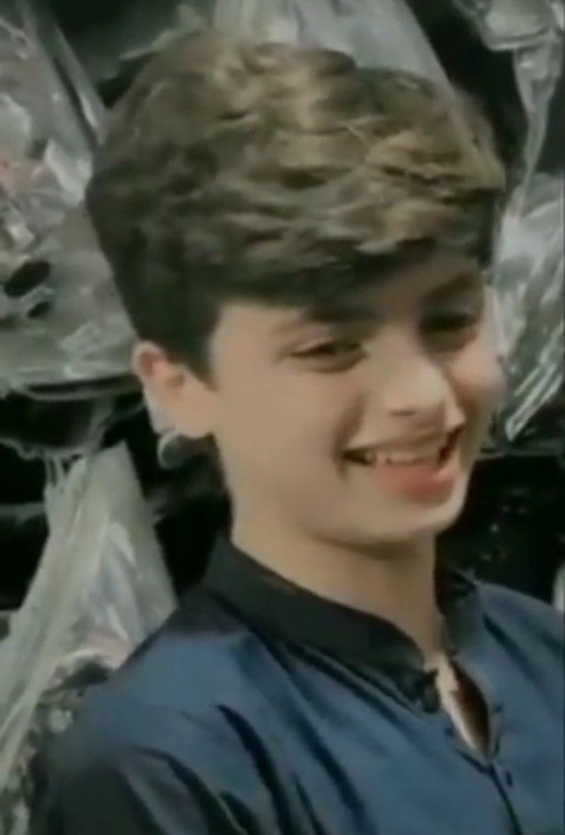 شڪراً لوَجهي المبتسم رغم مهزلـة الحياة .