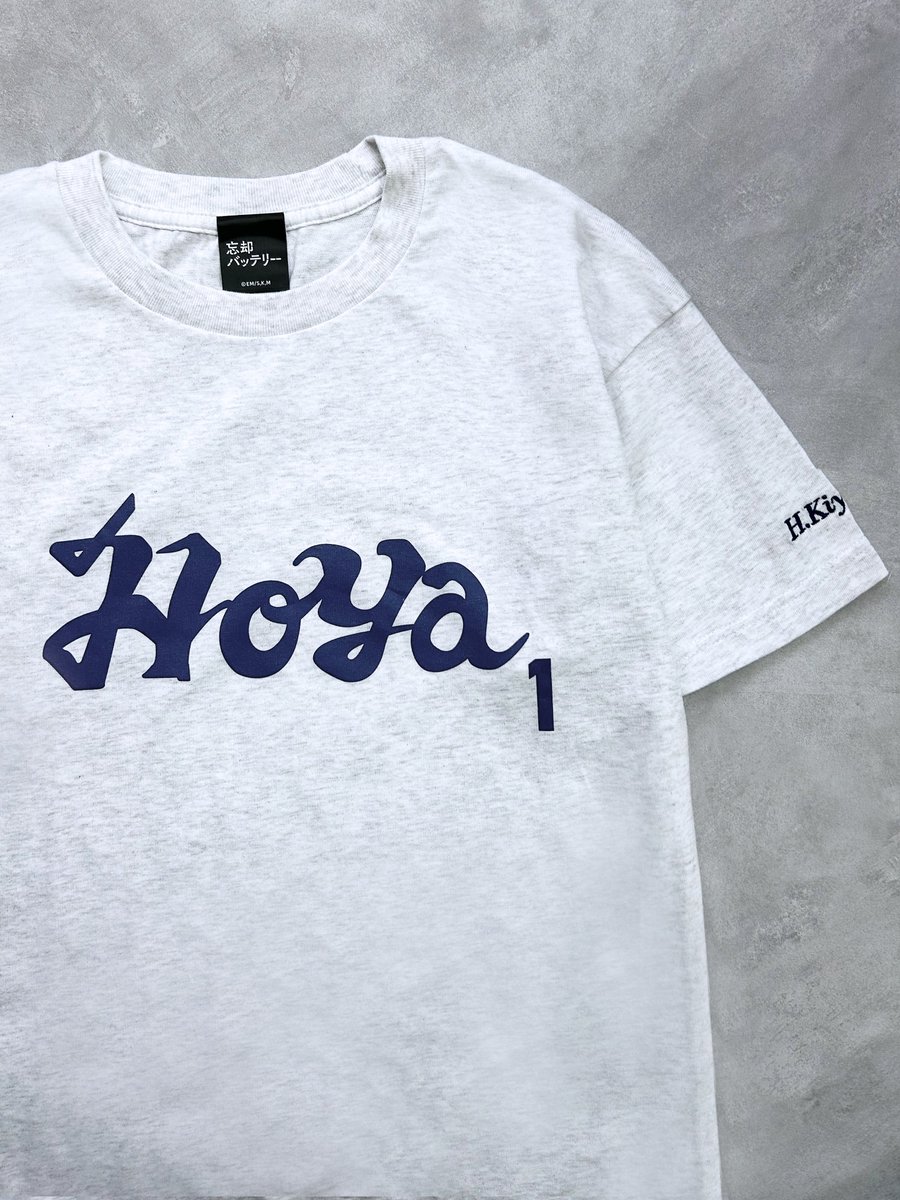 【#忘却バッテリー】のグッズをご紹介🤗

⚾️宝谷シニア チームイメージTシャツ⚾️

#清峰葉流火 が中学時代に所属していたクラブチーム「宝谷シニア」のチームTシャツをイメージしました✨️
着るだけで #清峰葉流火 になった気分を楽しめる1枚です👕

🔍詳細はこちら
aniga-ter.com/?mode=cate&cbi…