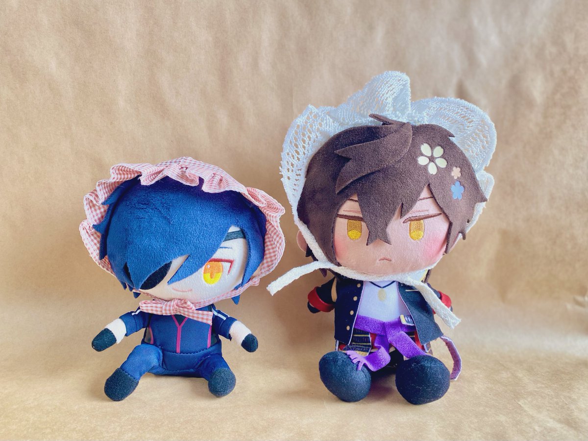 スリコ、お人形用お世話ごっこぬい服 レースバブーシュカ、チェック