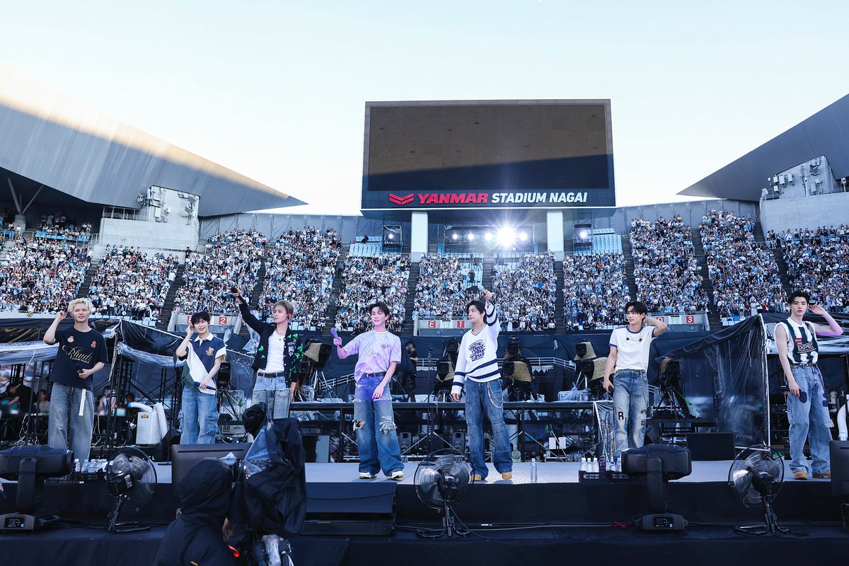 【REPORT】ENHYPEN、猛暑日にファンと水遊び＆熱唱！初の日本スタジアムツアーを盛況裏に終了
kstyle.com/article.ksn?ar…

#ENHYPEN