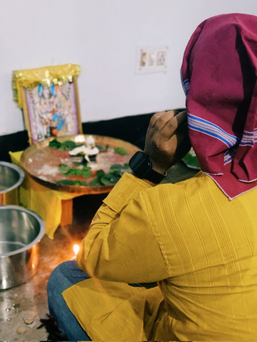 RishabhBoss26's tweet photo. हर हर महादेव 🙏🚩🔱

सभी शिव भक्तों को पवित्र सावन माह के
चतुर्थी सोमवारी की हार्दिक बधाई एवं शुभकामनायें, भोलेनाथ आप सबकी मनोकामना पूर्ण करें!🙏🔱
#sawanmaas2025 #SHIVA https://t.co/5kTRgKeeGT