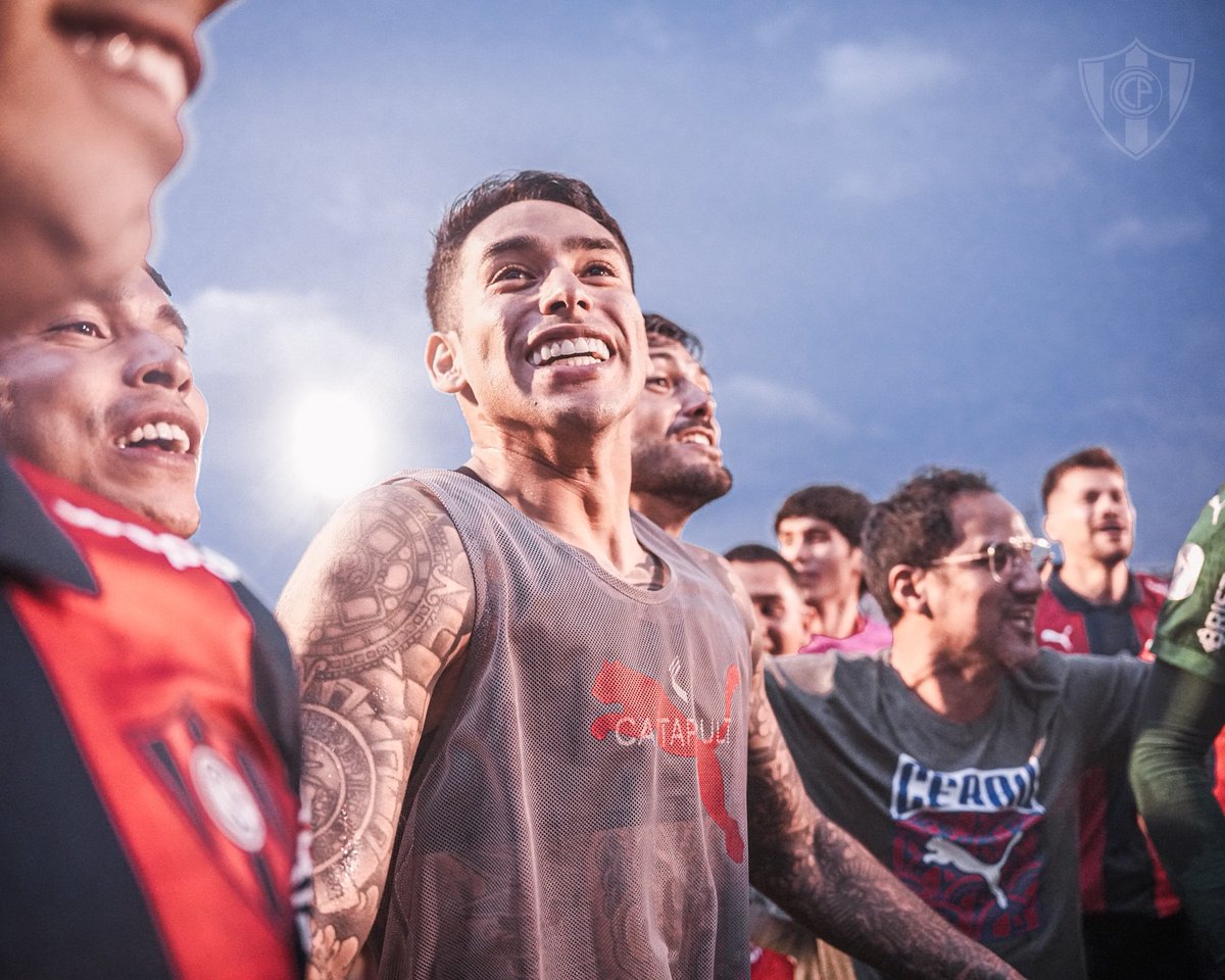 ¡Buenas noches, Pueblo Azulgrana! 🌪️💙❤️