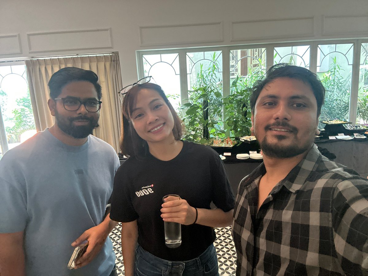 Amit (@amitkumar0331) on Twitter photo Greet to connect with <a href="/Lauranguyent/">LauraNguyen9000 🔺</a> from <a href="/Avalanche_vn/">Avalanche Việt Nam 🔺🇻🇳</a> & <a href="/genaifund_ai/">genaifund</a> discussed an insight about how AI and web3 playing part to growth of the ecosystem ⚡️
Exciting to see what’s coming next with <a href="/avax/">Avalanche🔺</a> Greet to connect with <a href="/Lauranguyent/">LauraNguyen9000 🔺</a> from <a href="/Avalanche_vn/">Avalanche Việt Nam 🔺🇻🇳</a> & <a href="/genaifund_ai/">genaifund</a> discussed an insight about how AI and web3 playing part to growth of the ecosystem ⚡️
Exciting to see what’s coming next with <a href="/avax/">Avalanche🔺</a>