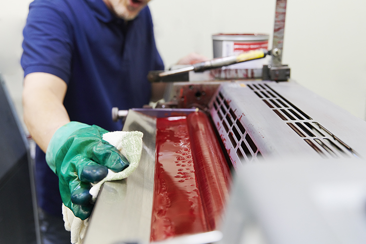 Los paños reutilizables complementan el equipamiento profesional en los talleres alabrent.com/noticias/40035