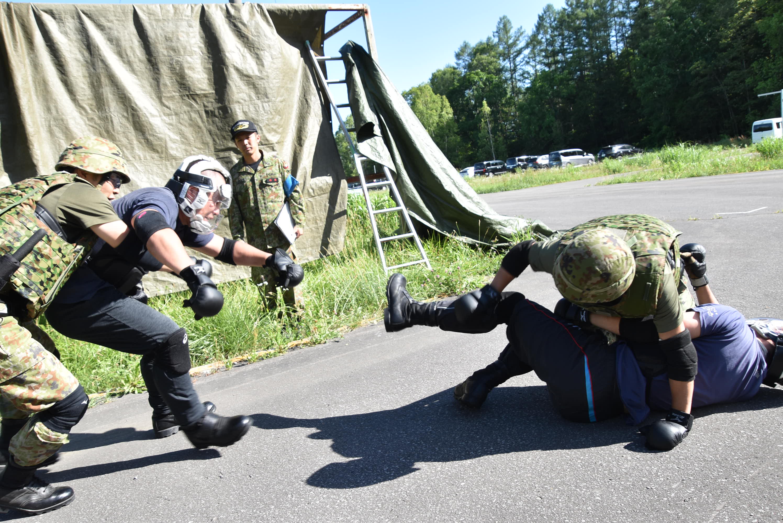 【入手困難品】陸上自衛隊「格闘」教範 入手困難品】陸上自衛隊「格闘」教範