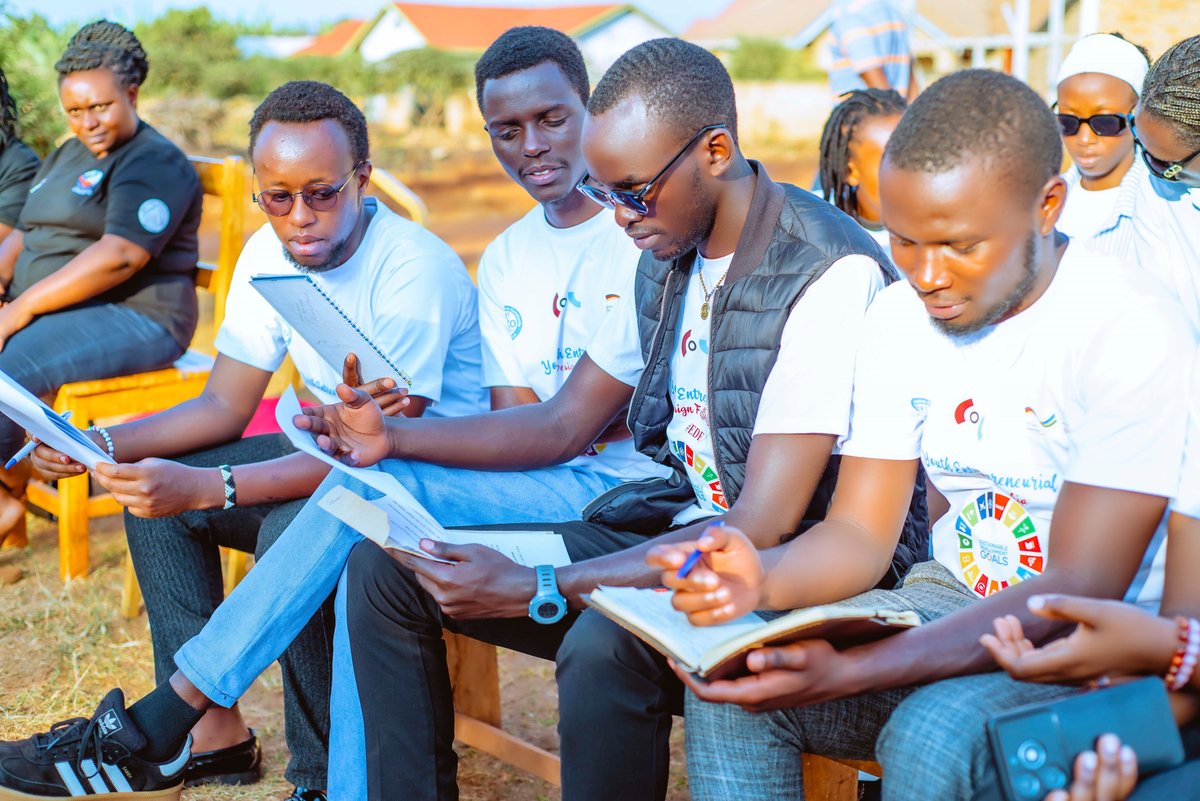 TicoRwanda's tweet photo. Our recent community action reminded us that true impact begins with listening. Every voice we heard, every story shared in the field, carried wisdom, resilience, and a call for deeper engagement.
Let’s carry this energy forward. The work continues.
#MondayMotivation #CommunityActions #edf2025
