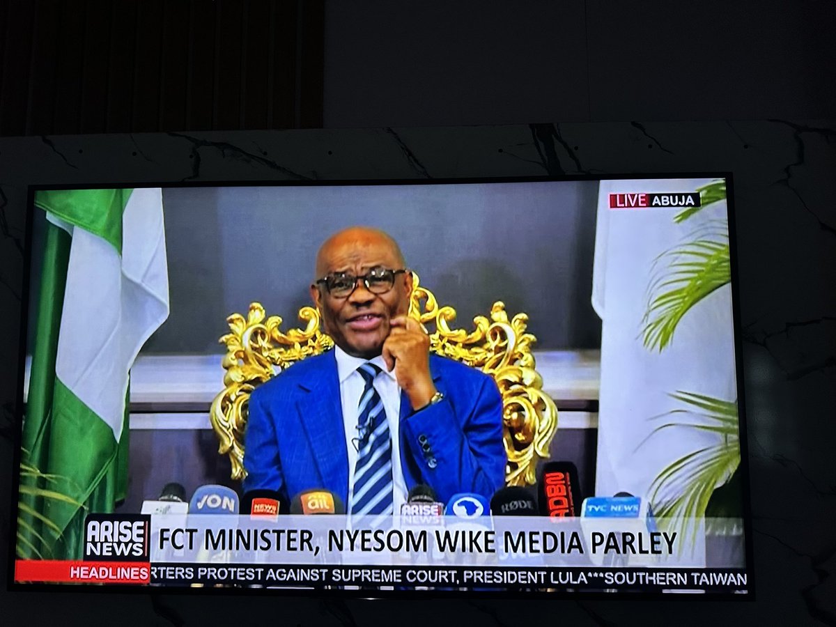 I am watching a press briefing by FCT Minister Nyesom Wike on Arise TV. This is the first time I am listening to him when he is not been a minstrel chucking and jiving and drunkenly singing off key. I am impressed, he comes across as thoughtful and articulate and sounds well