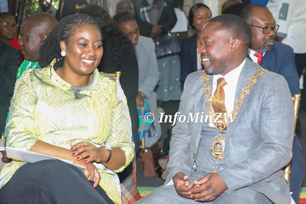 ๐๐๐๐ค๐ก๐ ๐๐ค๐ฃ๐๐ค ๐ฟ๐ผ (@nicolehondo) on Twitter photo Attending the official launch of the Tourism and Hospitality Industry Policy at State House in Harare by President Emmerson Mnangagwa today is <a href="/JoanaMamombe/">Joanah Mamombe MP</a> and <a href="/JMafume/">Mayor of Harare, Jacob Mafume</a>
Uchanzwa <a href="/advocatemahere/">Fadzayi Mahere๐ฟ๐ผ</a>
na <a href="/drjaytee87/">skilled rebhara</a> vakuti opposition needs new leaders ipapa ๐คฃ๐คฃ๐คฃ Attending the official launch of the Tourism and Hospitality Industry Policy at State House in Harare by President Emmerson Mnangagwa today is <a href="/JoanaMamombe/">Joanah Mamombe MP</a> and <a href="/JMafume/">Mayor of Harare, Jacob Mafume</a>
Uchanzwa <a href="/advocatemahere/">Fadzayi Mahere๐ฟ๐ผ</a>
na <a href="/drjaytee87/">skilled rebhara</a> vakuti opposition needs new leaders ipapa ๐คฃ๐คฃ๐คฃ