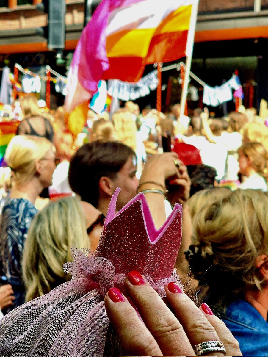 Straighten your crown . 👑 Pride Stockholm. 💜🩵💙💚💛🧡🩷