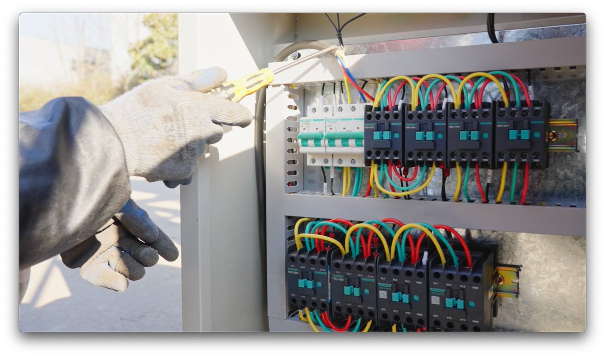 tang2847's tweet image. Worried about brick machine installation? We make it EASY!

✅ Remote guidance for small machines
✅ On-site engineers available
✅ Full installation for big lines
Faster setup = Quick production!
DM us now! #BrickMachine #InstallationSupport #ConstructionTech