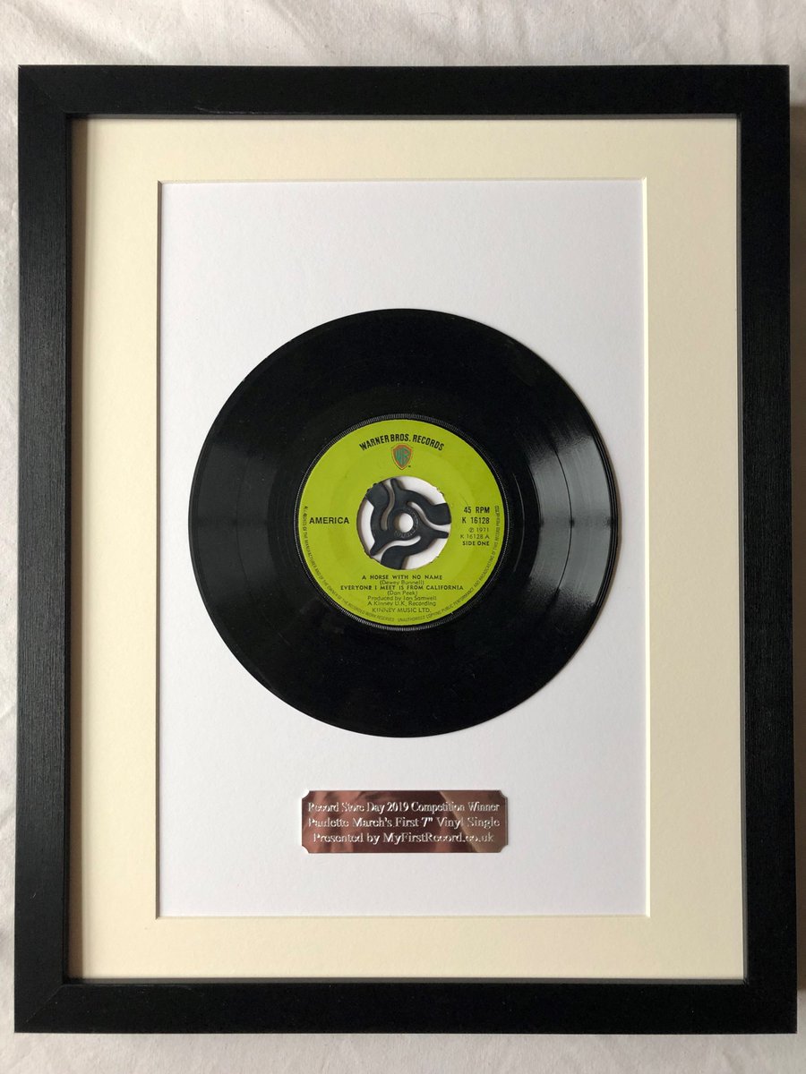 My1stRecord's tweet image. Here are today's MyFirstRecord.co.uk #Popmaster scores for R1 - 27pts:

Successful with Broken Hearts, America ( here framed by us as a #firstrecord #gift), "He Ain't Heavy" by Hollies, 1982, The Band, Take Me I'm Yours, Prince.
