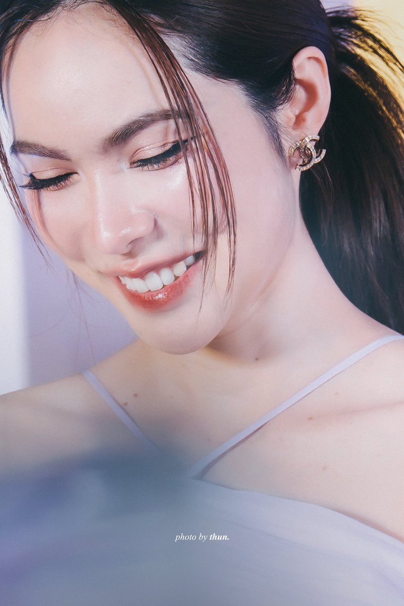 ยิ้มตาสระอิ☺️ ที่น่ารักที่สุดดดดดด —🐰🥕

•เป็นรอยยิ้มที่ค่ตจาน่ารักสดใส🫧

FAITH IN CHARLOTTE04
#ชาล็อตออสติน #CharlotteAustin
<a href="/itscharlotty/">Charlotte Austin</a>