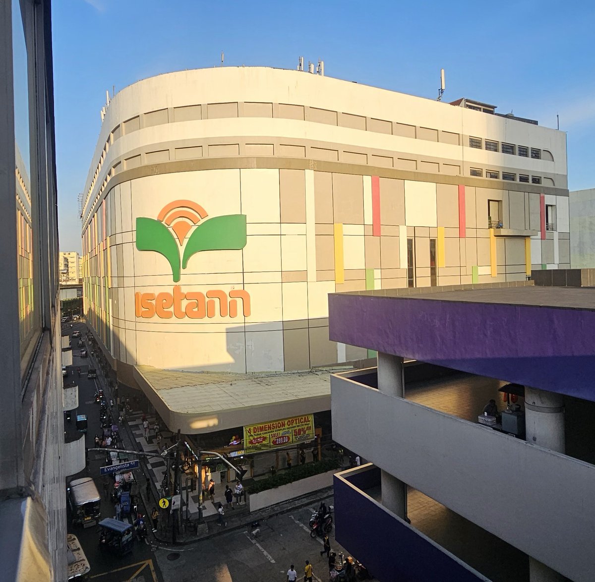 pauloMDtweets's tweet photo. Mga #Ubelt peeps, what are your Recto memories? https://t.co/A3jLfQVLC0