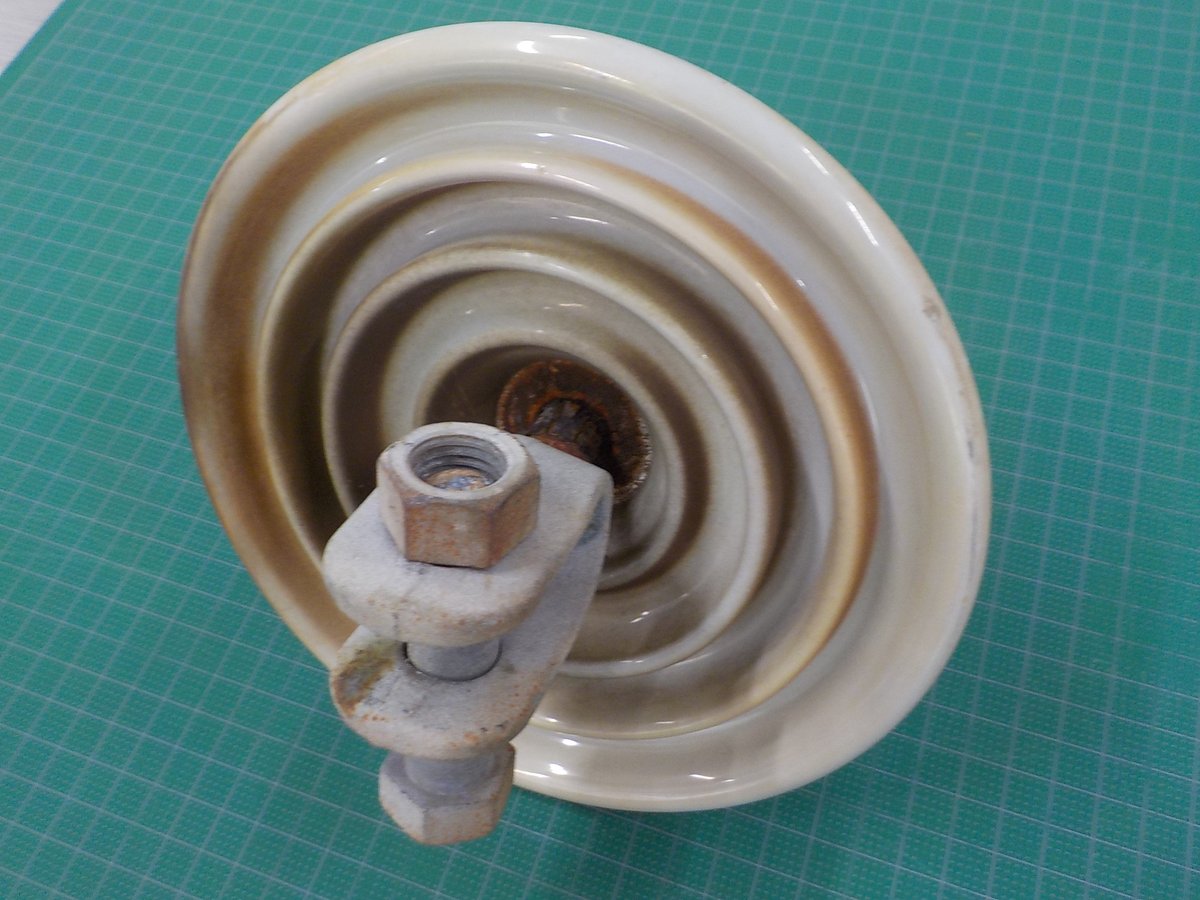 ☆お知らせ☆】 KSI官公庁オークションにて、市電、市バスで使用してい