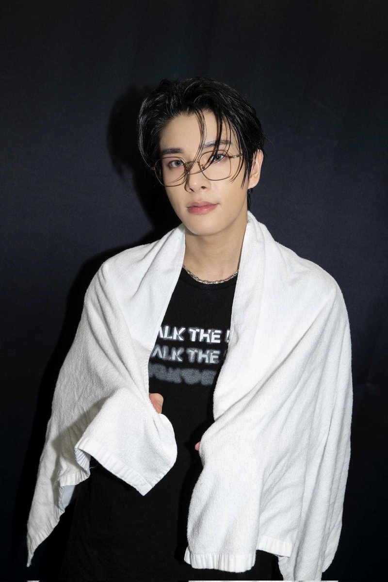 [ #제이크’s Post ] 250804

#JAKE: Osaka was fun 🔥
Thank you ENGENE!! 

<a href="/ENHYPEN_members/">ENHYPEN</a> <a href="/ENHYPEN/">ENHYPEN OFFICIAL</a> #ENHYPEN #엔하이픈