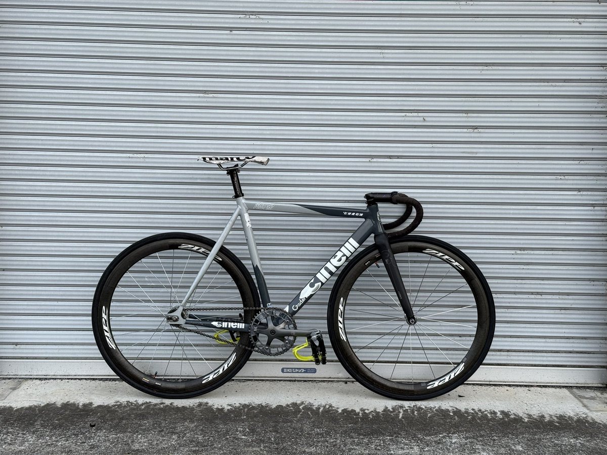 7EE19_'s tweet image. ボルト