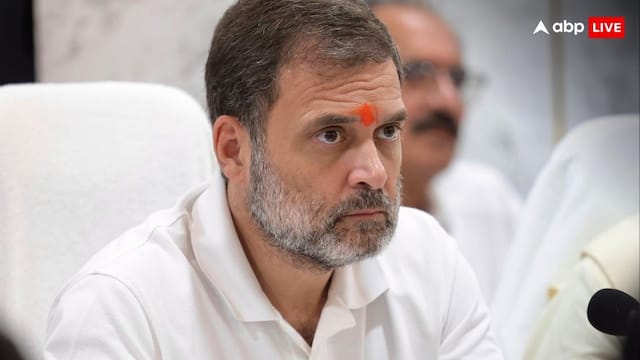 SK Chakraborty (@sanjoychakra) on Twitter photo <a href="/TimesAlgebraIND/">Times Algebra</a> The Supreme Court was polite.
It wanted to tell Rahul -बकवास नहीं करनी चाहिए.
A SC bench of Justice Dipankar Datta and Justice AG Masih expressed their sharp disapproval of the Lok Sabha Leader of Opposition Rahul Gandhi’s remarks made publicly in the past and asked how he came <a href="/TimesAlgebraIND/">Times Algebra</a> The Supreme Court was polite.
It wanted to tell Rahul -बकवास नहीं करनी चाहिए.
A SC bench of Justice Dipankar Datta and Justice AG Masih expressed their sharp disapproval of the Lok Sabha Leader of Opposition Rahul Gandhi’s remarks made publicly in the past and asked how he came