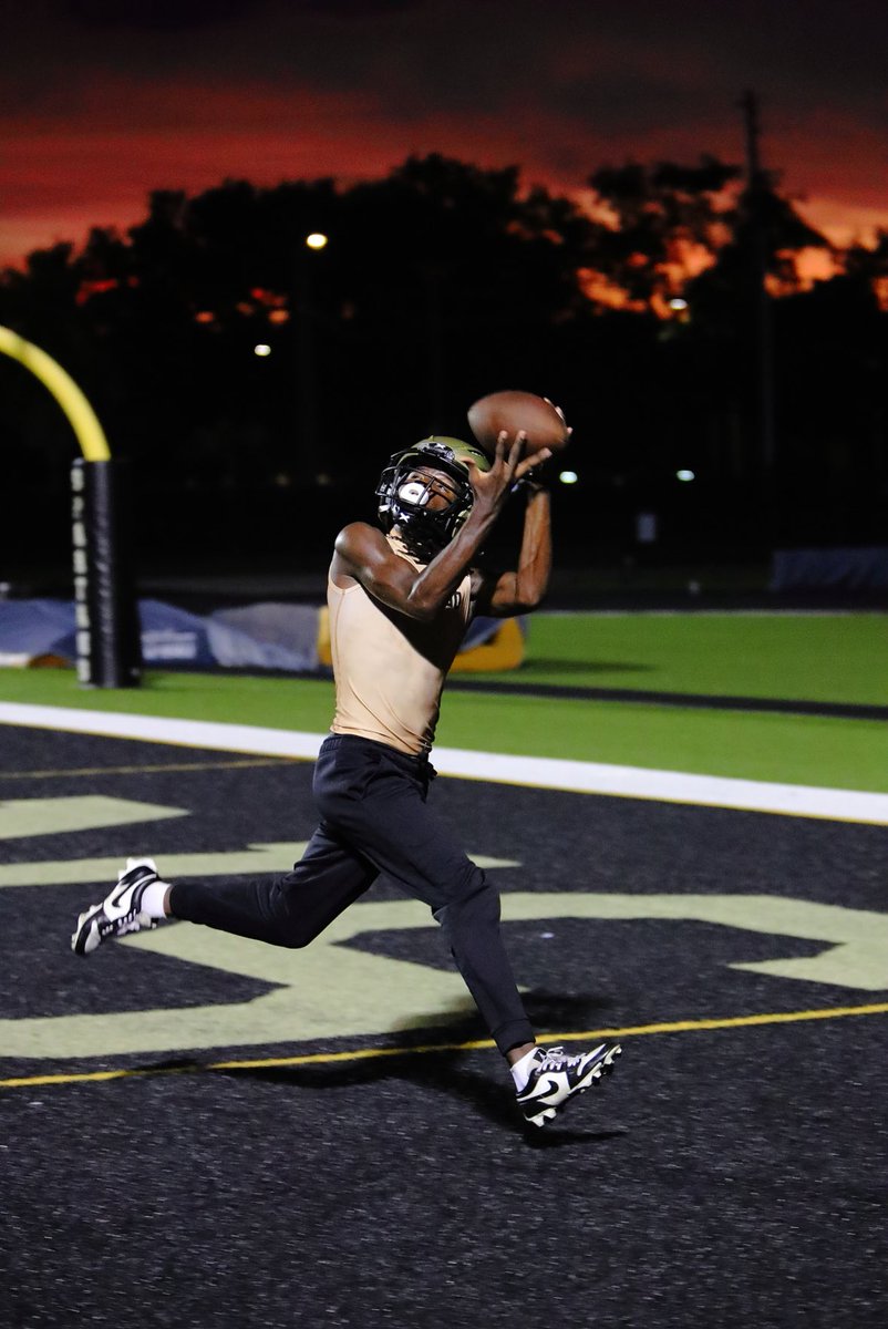Under the light practice night practice <a href="/shrodderick/">Shrodderick pritchett jr</a> <a href="/CoachGreen_3/">Green Zone preps Recruiting inc.</a> <a href="/247recruiting/">247Sports Recruiting</a>