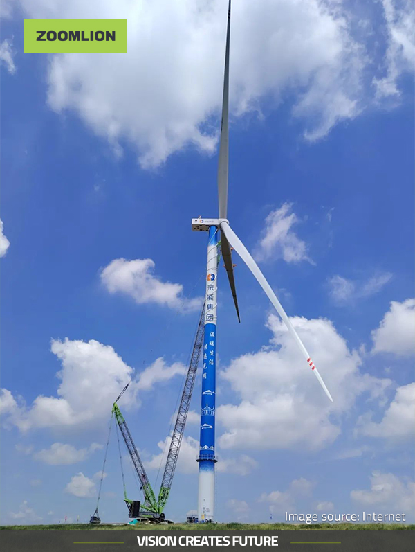 #ZOOMLIONGreen 🌪️
First turbine up! On July 28, ZOOMLION’s crawler crane hoisted the first 125 m/10 MW wind turbine at Inner Mongolia’s Jingneng Mengxi Ulanqab project. Despite tough terrain, the team ensured safe, precise lifting—kicking off full-scale construction!
#WindPower