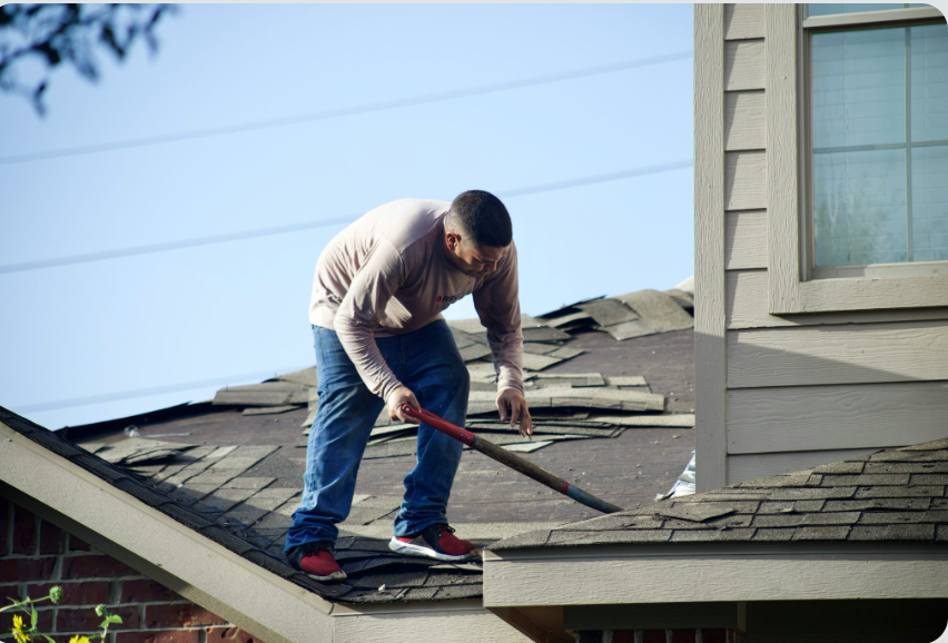nyroofinghub's tweet photo. Roof Shingles vs. Metal Roof: What’s Better for New York Homes?
Compare roof shingles vs. metal roofs for New York homes. Learn the pros, cons, costs, and durability to choose the best roofing option for your needs. https://t.co/HTEzc9l7Ky