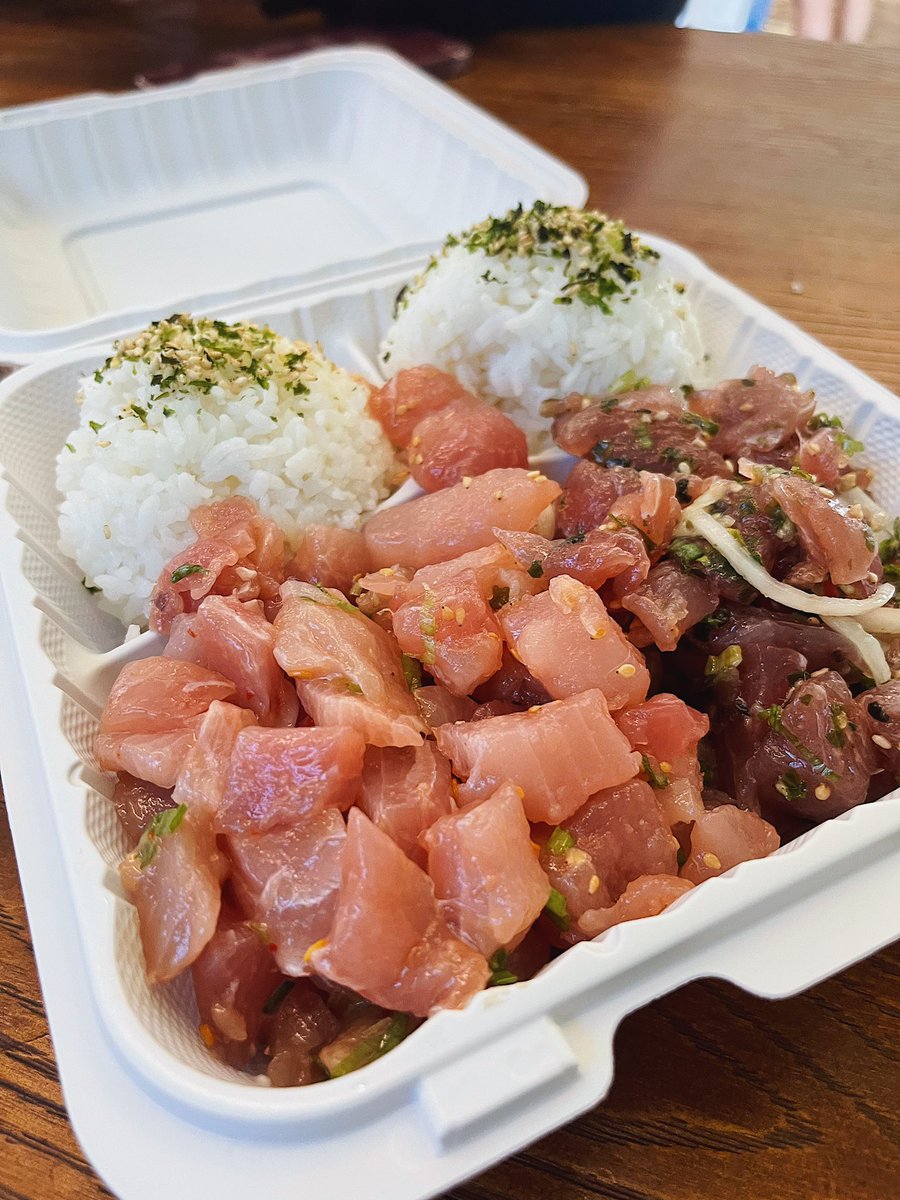 残業もありましたが、楽しい週末でした

美味しいハワイアンポケを食べました ☺️