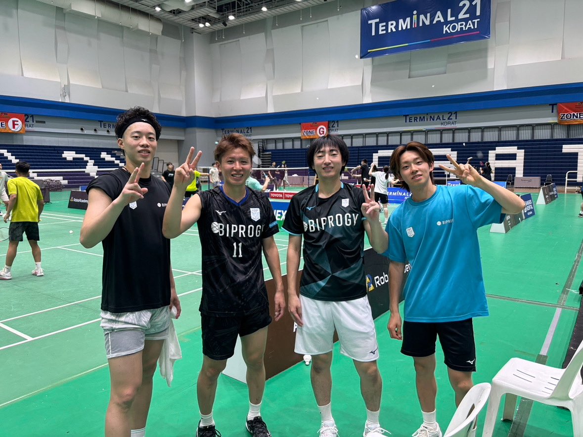 TOYOTA Thailand International Series 2025🇹🇭

明日から試合が始まります！
応援お願いします📣

#BIPROGY 
#BIPROGYバドミントンチーム 
#バドミントン
#小野寺雅之
#谷岡大后
#川本拓真
#森口航士朗