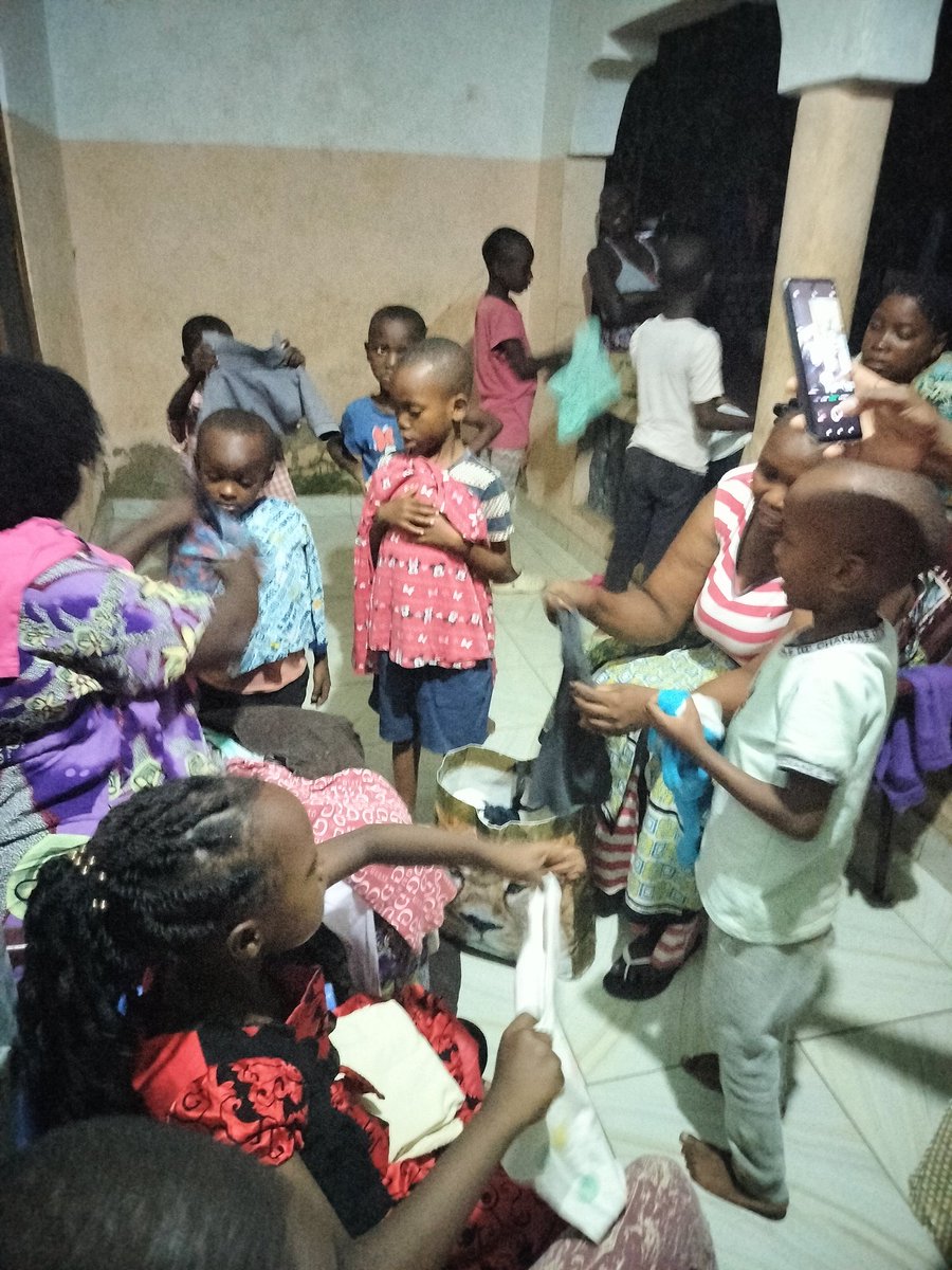 inukaChildCare's tweet photo. Thrilled to share that we received a generous donation of clothes for our kids. These essentials bring warmth and comfort to the children, helping them thrive. Every little gesture makes a huge difference in their lives. #InukachildcareCenter #OrphanageSupport https://t.co/3ScP29Dst4