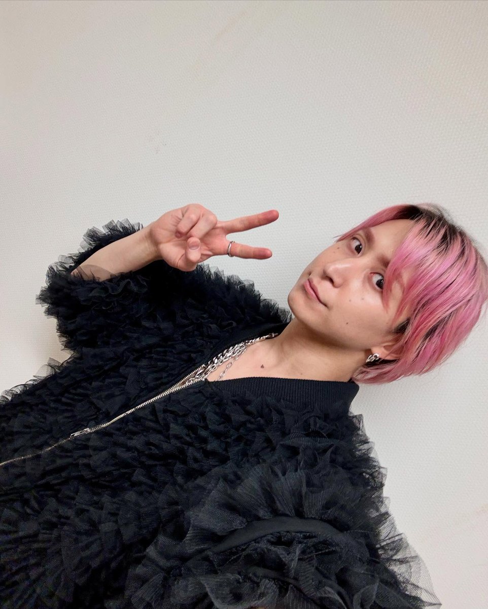 佐久間大介　オフショ 12枚目🎵 MVオフショットちょい見せ📸 「Jack In The Box」もお楽しみ