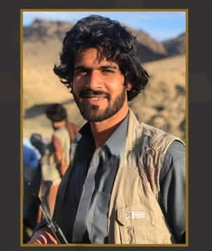 RamshaBalo6023's tweet photo. 🔴 بریکنگ نیوز:
پاکستان کا ایک اور دشمن اپنے انجام کو پہنچا!
دہشتگرد تنظیم براس (BRAS) کا خونخوار کمانڈر امیر عرف بابا جہنم واصل!

#EnemyDown #Balochistan #PakistanZindabad #TerroristEliminated #NoMoreMercy https://t.co/CjvUZz5Z0W