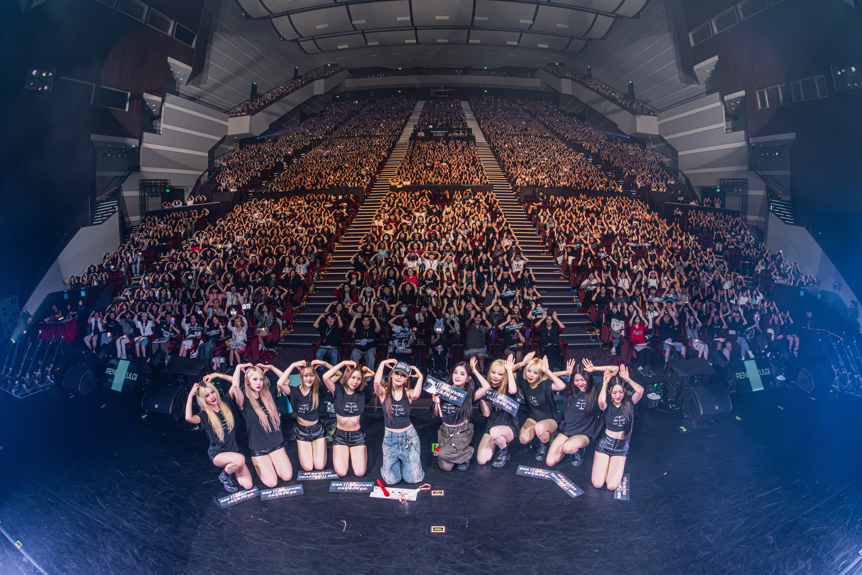 GxfFsxdaoAAUCFE?format=jpg&name=4096x4096