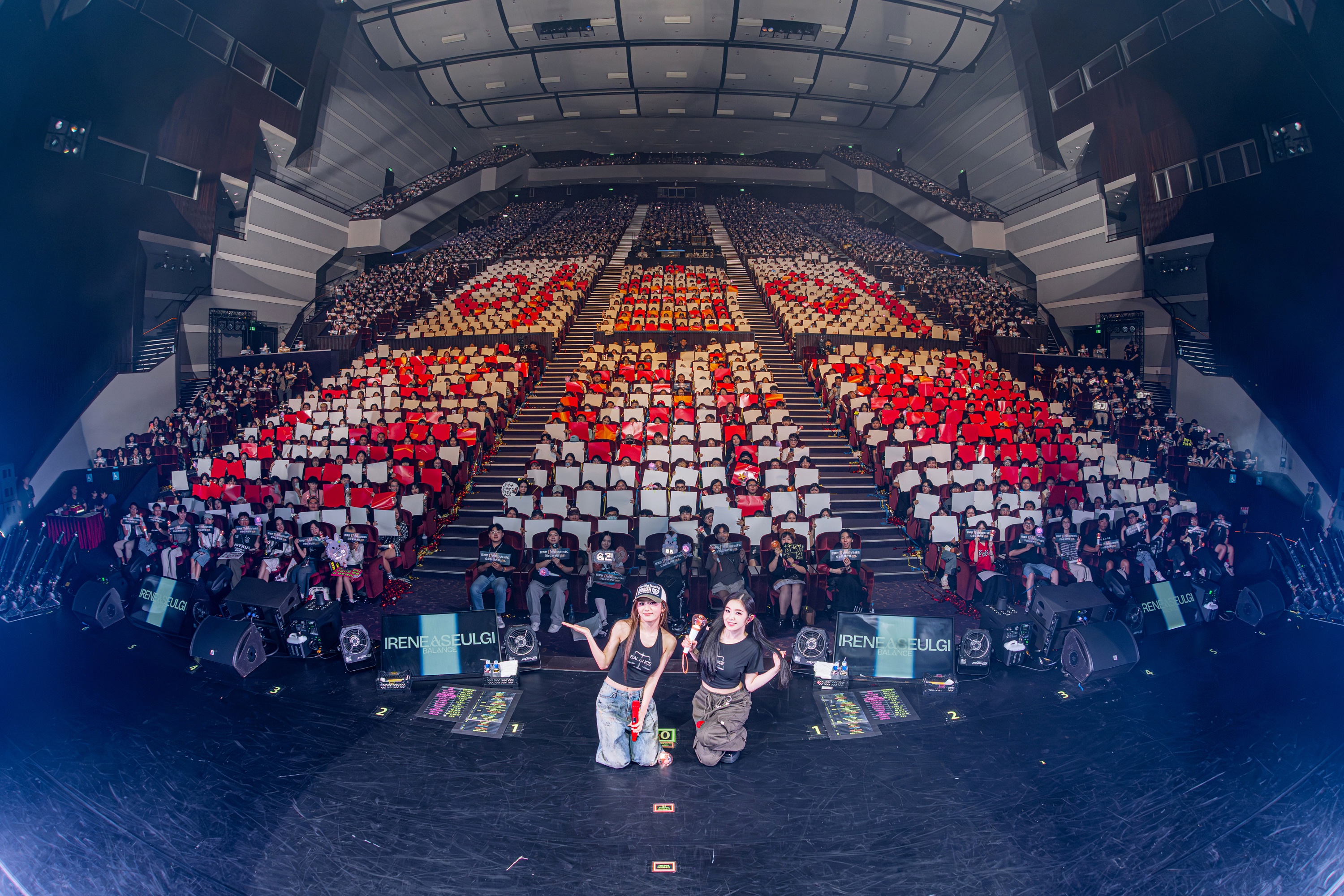 GxfFsxhaIAAGTgJ?format=jpg&name=4096x4096