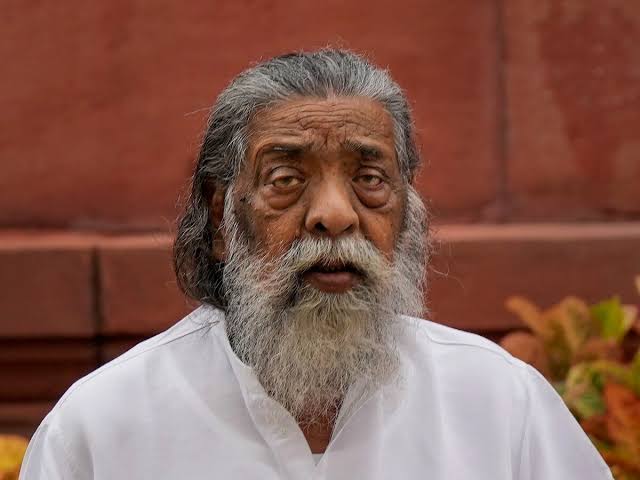 𝗣𝗿𝗶𝘆𝗮𝗻𝗸𝗮 𝗕𝗶𝘀𝗵𝗻𝗼𝗶 (@pinky209e) on Twitter photo झारखंड के पूर्व मुख्यमंत्री शिबू सोरेन जी के निधन के दुःखद समाचार प्राप्त हुए | मैं उनके परिजनों और समर्थकों के प्रति अपनी संवेदनाएं व्यक्त करती हूं |
ईश्वर उनकी आत्मा को शांति प्रदान करें |
<a href="/HemantSorenJMM/">Hemant Soren</a> झारखंड के पूर्व मुख्यमंत्री शिबू सोरेन जी के निधन के दुःखद समाचार प्राप्त हुए | मैं उनके परिजनों और समर्थकों के प्रति अपनी संवेदनाएं व्यक्त करती हूं |
ईश्वर उनकी आत्मा को शांति प्रदान करें |
<a href="/HemantSorenJMM/">Hemant Soren</a>