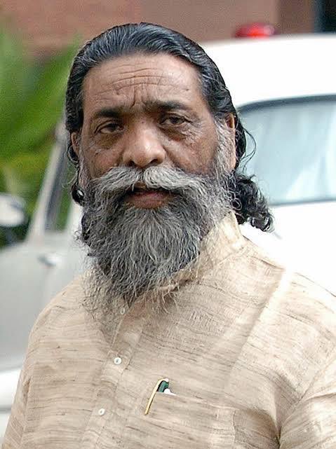 revanth_anumula's tweet photo. Deeply saddened by the passing away of Shri #ShibuSoren ji, former chief minister of Jharkhand, fondly called  as “Guruji”

My deepest condolences and prayers for @HemantSorenJMM  Ji , the entire family and all followers of Guruji. https://t.co/4kKmZs50eR