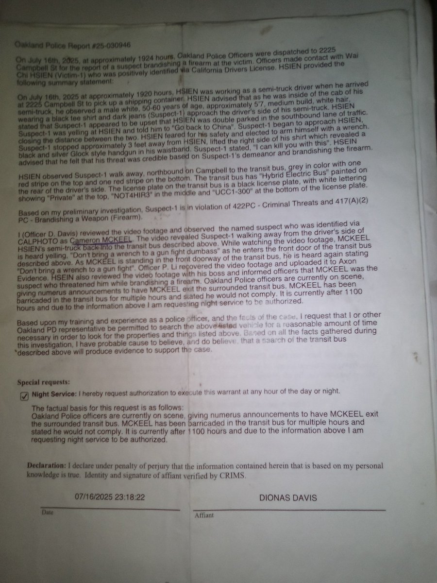 LesTVee's tweet image. You will walk IN with papers or you will walk OUT with them.
#Court is PAPER. Nothing more, nothing #Les.

Principle: Methods are many, principles are few.

Speaking of papers... To prevent them from raiding THIS BUS &amp;amp; seizing THIS PHONE I'm gonna post #PublicRecord.
#ComedicGOLD