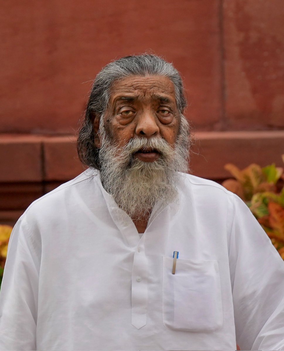 Deeply shocked and saddened by the sudden demise of former Jharkhand Chief Minister Shri Shibu Soren. He was a relentless warrior who fought tirelessly for the rights of tribal communities and played a key role in the formation of the separate state of Jharkhand.

I pay my