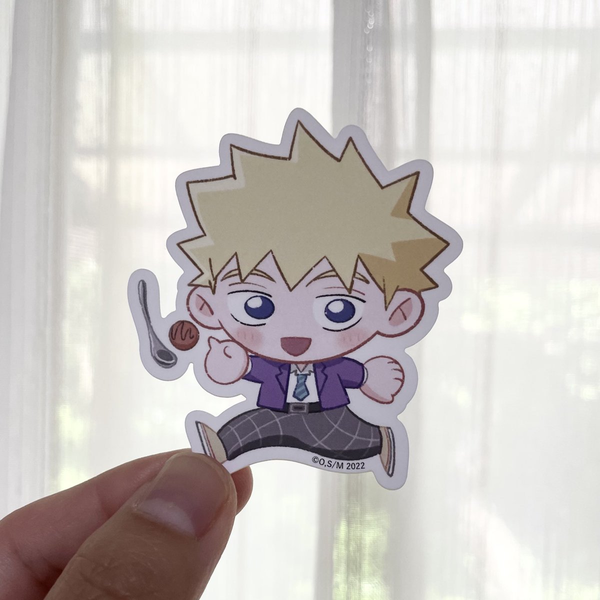 疲れちゃったら開ーけよと思ってたステッカーてるぴだった🌟(文カフェで近くの方がてるぴてるぴ仰ってて、私もてるぴ…🌟の気持ちになりました)