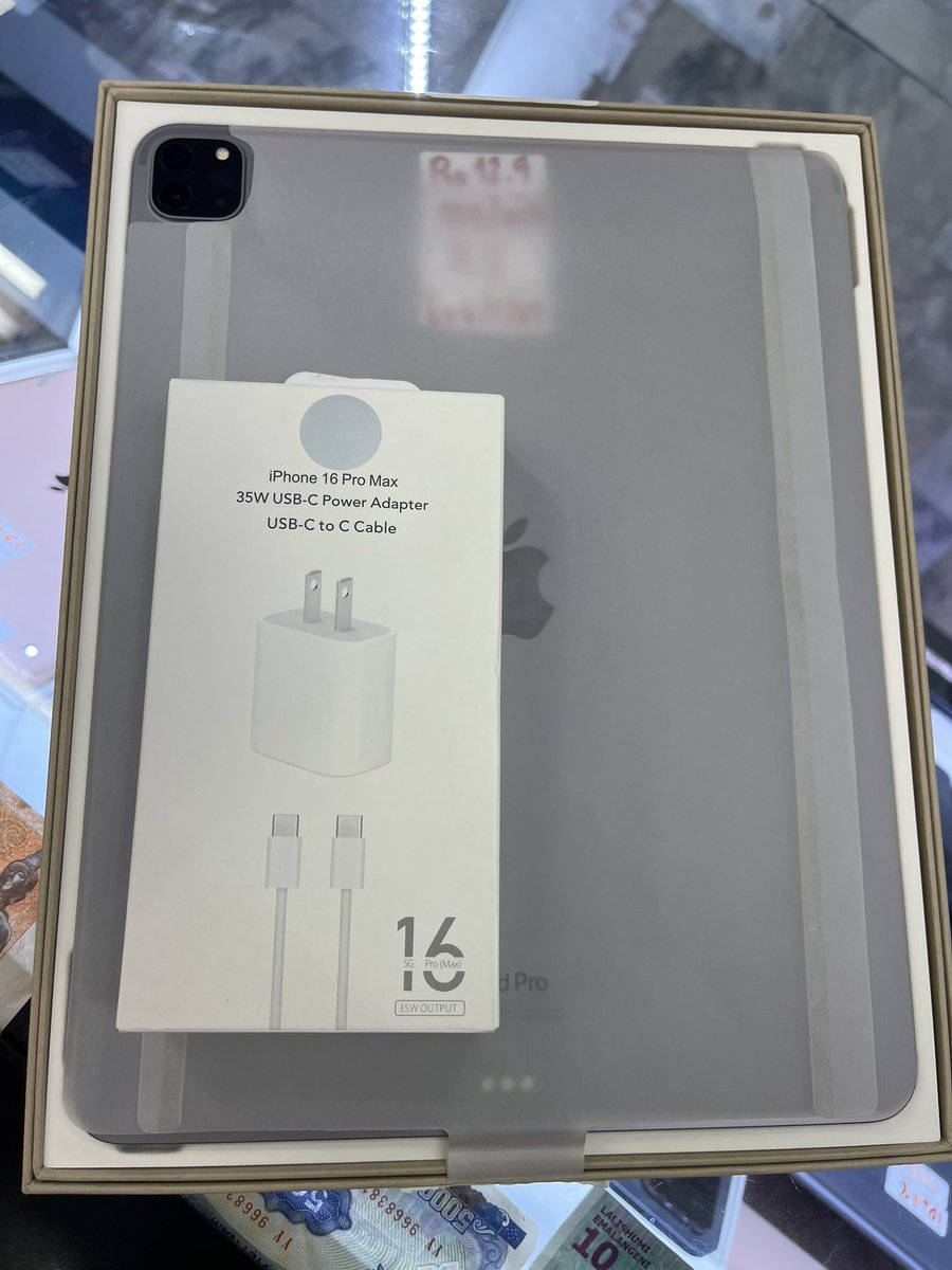 NEKZa_039's tweet image. Pad Pro 12.9” 128GB M2 Wi-Fi (สีเทา Space Gray)
ของใหม่ 100% ได้จากเคลมศูนย์เมื่อวาน ประกันศูนย์ถึง 6 ม.ค. 69
ครบกล่อง: หัวชาร์จ + สาย
📍 นัดรับ: อโศก / รัชดา / ฟอร์จูน / เซ็นทรัลพระราม 9
🕙 ติดต่อ 10.00–20.00 น
📩 ทักมาขอรูปหรือสอบถามเพิ่มเติมได้
#iPadPro #iPadมือหนึ่ง #AppleM2