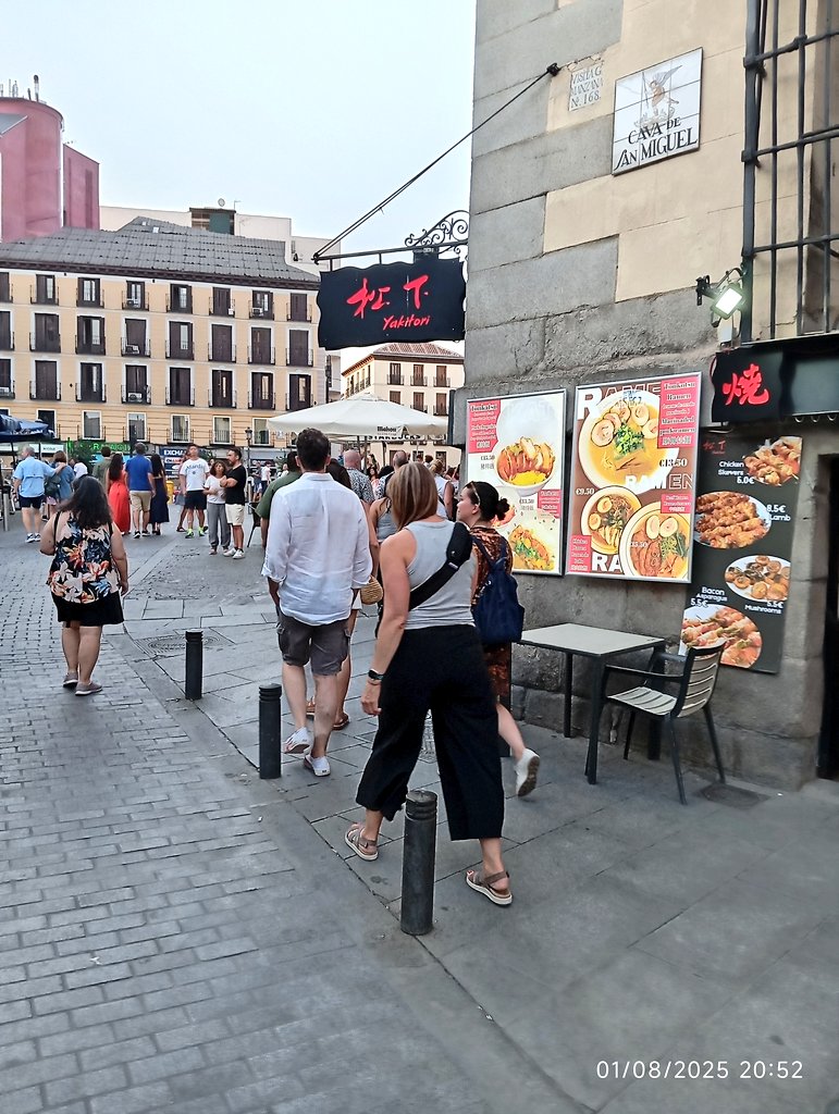 VPmmad's tweet image. Hoy en el BOAM, proyecto de modificación de la Ordenanza de #terrazas y quioscos, plazo para alegaciones 37 días naturales, sin embargo el enlace no muestra aún el borrador...🫤 madrid.es/portales/munim…