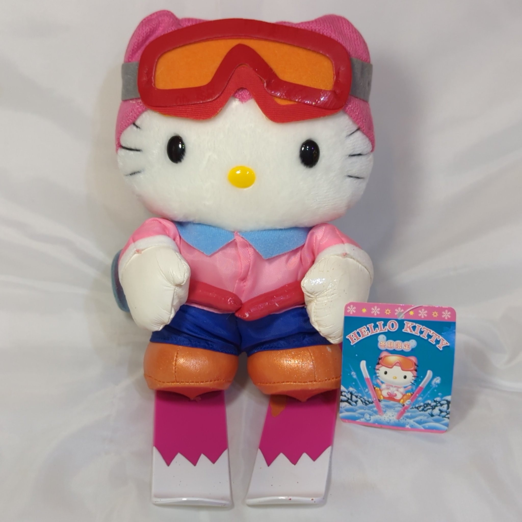 冬季限定キティ まんだらけgirls toy on X: 