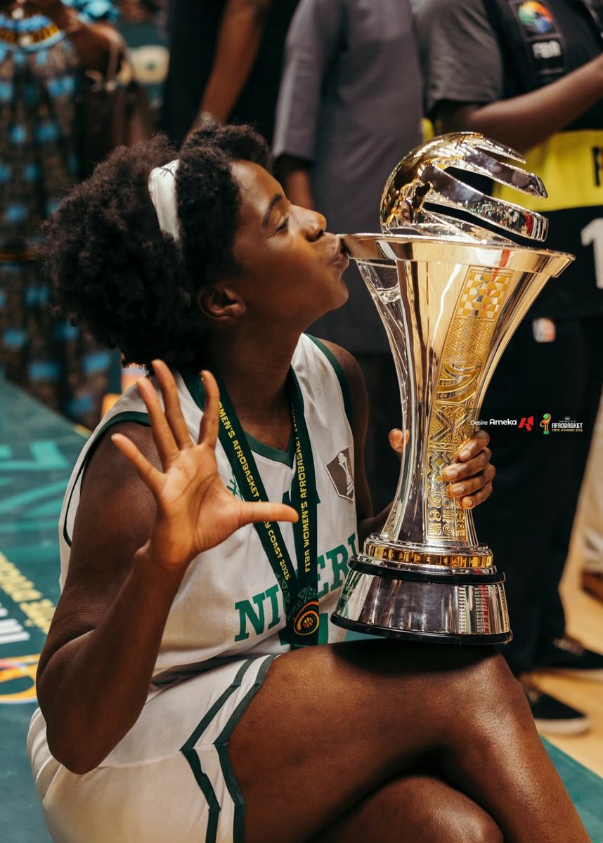 BballNaija (@bballnaija) on Twitter photo Legacy Legacy!
Legend status solidified!!
🏆🏆🏆🏆🏆
Next stop - <a href="/FIBA/">FIBA Basketball</a> Afrobasket Hall of Fame!
Take a bow <a href="/Proliife7/">Sarah “Cheeks” Ogoke</a> Legacy Legacy!
Legend status solidified!!
🏆🏆🏆🏆🏆
Next stop - <a href="/FIBA/">FIBA Basketball</a> Afrobasket Hall of Fame!
Take a bow <a href="/Proliife7/">Sarah “Cheeks” Ogoke</a>
