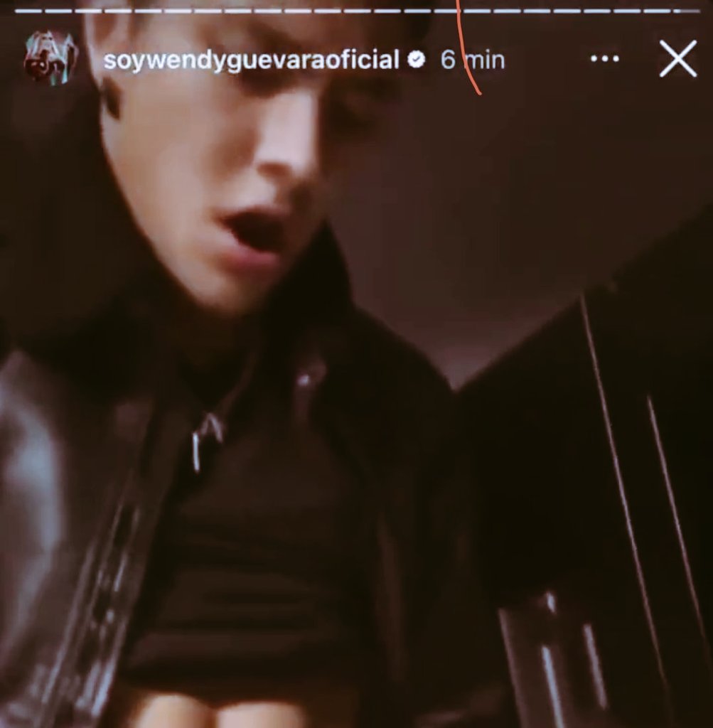TCSoFresh's tweet photo. Org Destapan identidad del bailarín exótico que aparece en el video íntimo de Wendy Guevara.

Es Abraham Medina 🧜
https://t.co/QGlk7SV0Tf

#WendyGuevara #LaCasaDeLosFamososMx #viral

https://t.co/QGlk7SV0Tf https://t.co/cdpYwyFg8S