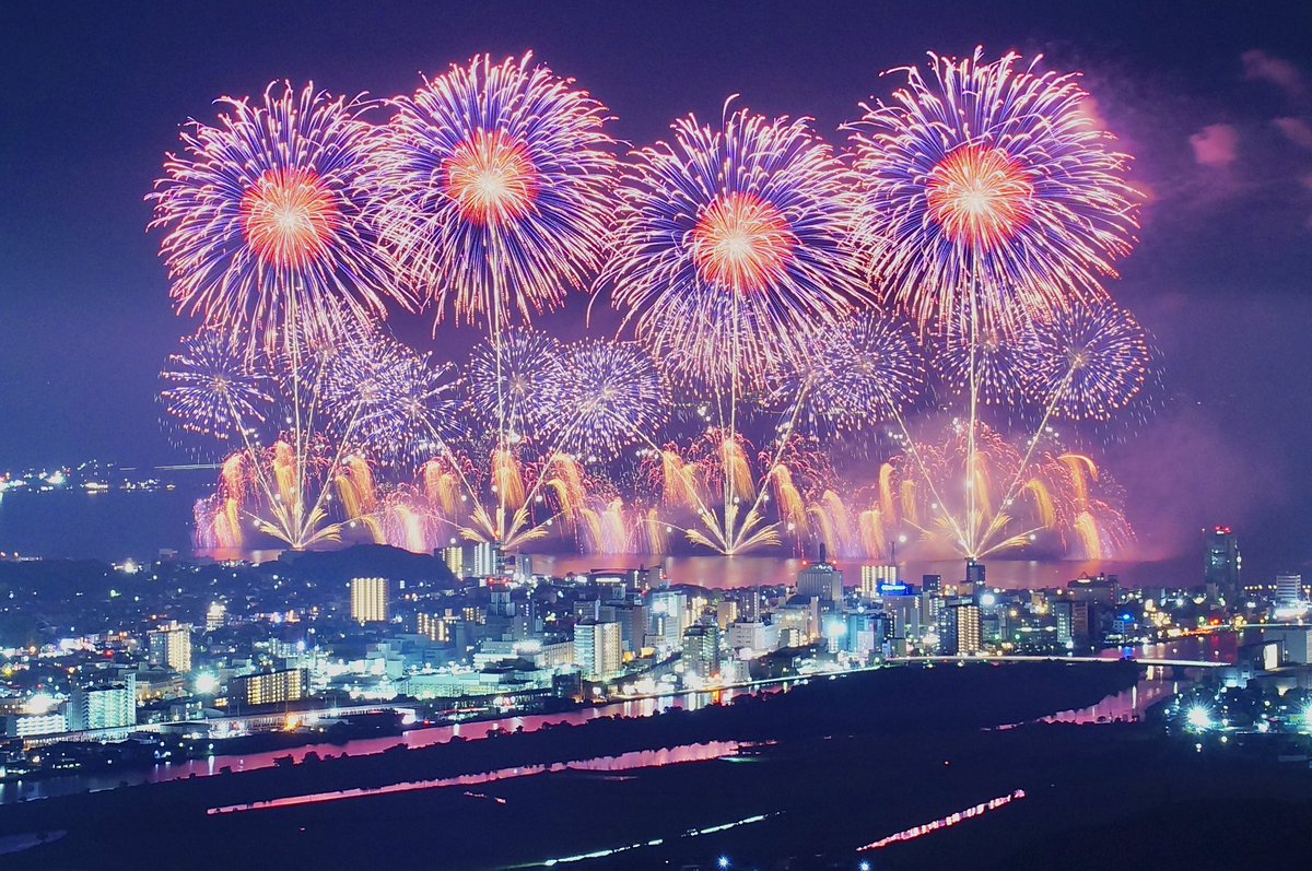 nada210's tweet photo. 松江水郷祭湖上花火大会2025
えかったです。 https://t.co/cSowG2eCx0