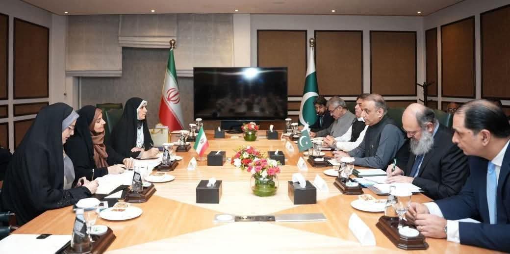 Fzk_kkk's tweet image. وہ مغربی میڈیا اور پاکستان نام نہاد لونڈے لے لبرلز کہاں ہیں آج جو ہمشہ سے کہتے آرہے ہیں ایران میں خواتین کے حقوق پامال ہو رہے ہیں ، پاکستان کر چھ وزرا اور ایران کی تین خواتین وزرا  یہ ہوتا ہے حقیقی خواتین کے حقوق کے علمدار  ❣️

#CurrentUpdates #iran #World #WomenRights