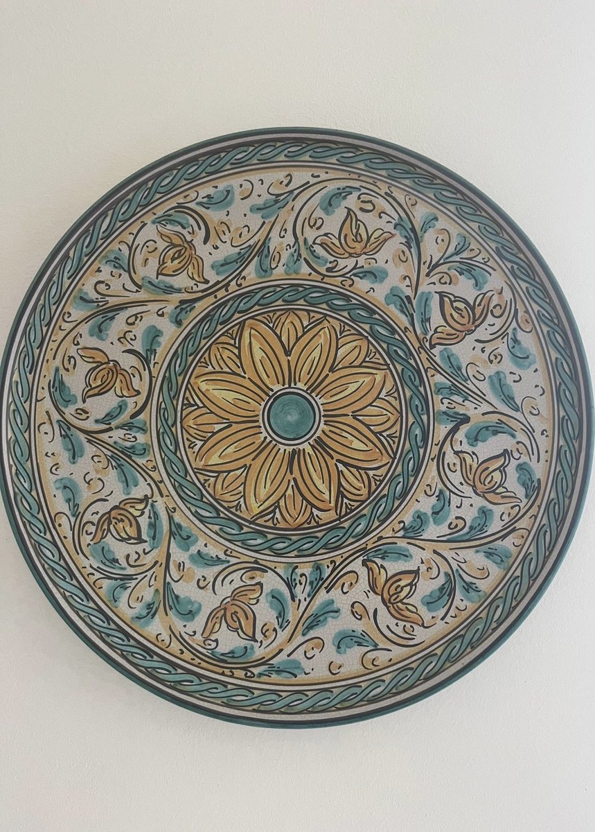 NEW Just Published 
on my #Blog 
IN MY SICILIAN KITCHEN 
🍋💙🍋

I always dreamed of one day having a Mediterranean kitchen and one day my dream came true in #Sicily 🍋
whitealmond-privatesicily.blogspot.com/2025/08/in-my-…