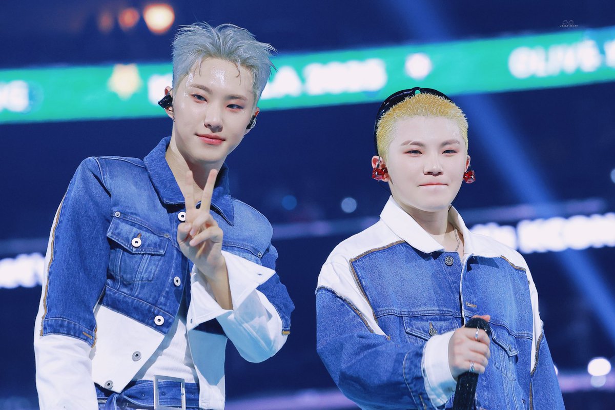 250803  Kcon in LA HD
미국에서도 호우해
#호시 #HOSHI #권순영 #ホシ 
#우지 #WOOZI  #이지훈  #ウジ 
#호우 #순훈 #soonhoon #hozi