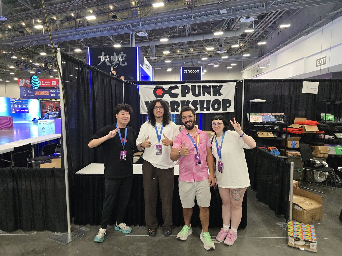 Thanks for having us <a href="/Evo/">Evo</a>. We were so happy to serve our community 🙇🏾‍♂️🙇🏾‍♂️🙇🏾‍♂️