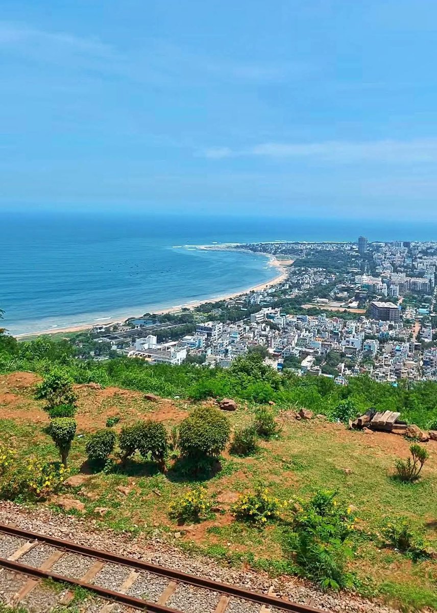 Knowledgeofap's tweet image. Visakhapatnam City 🏙️📷, Steel Plant, Rushikonda Beach Road..  #vizag #visakhapatnam #AndhraPradesh