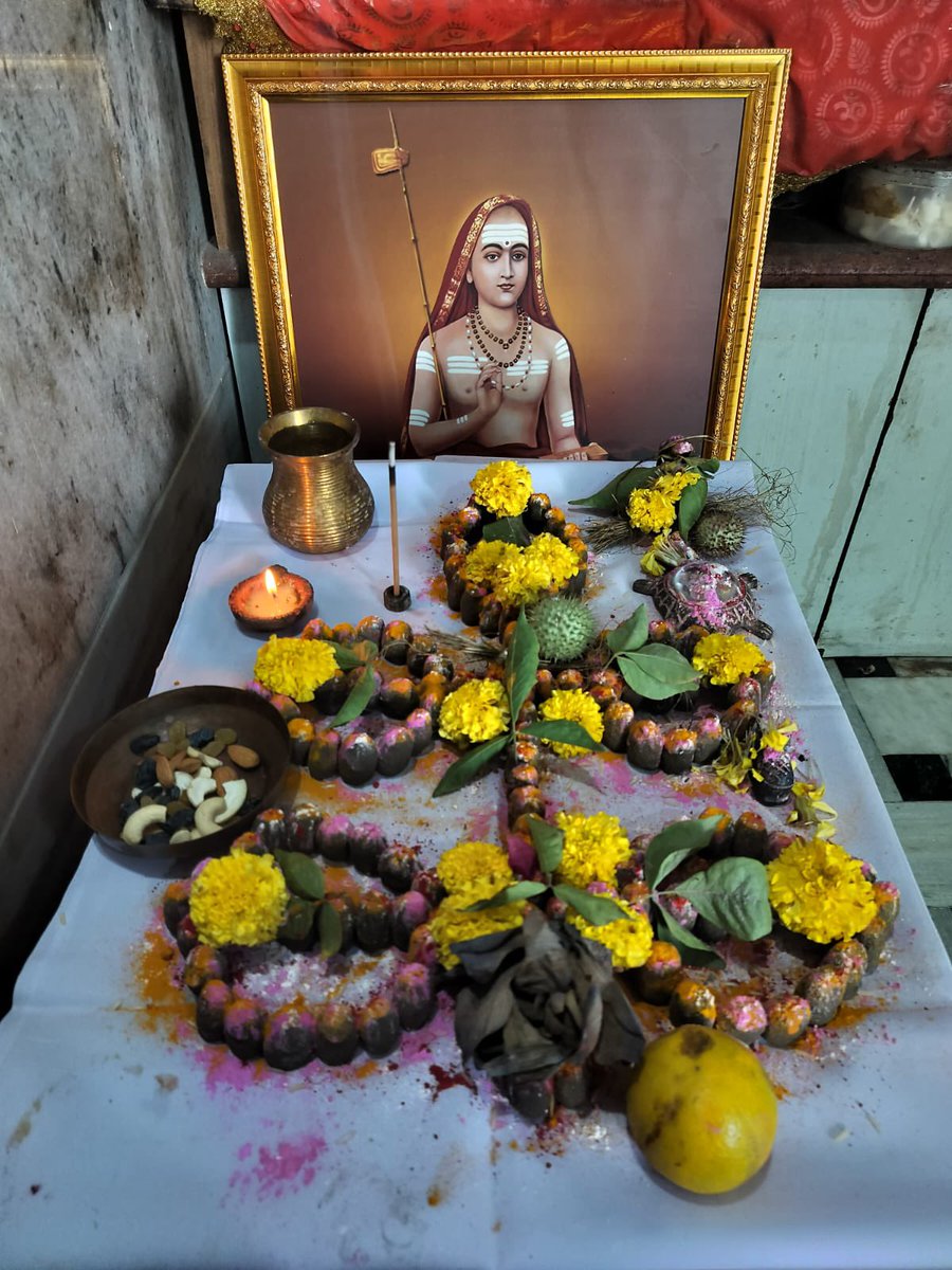 neelang_dave's tweet photo. Partheshwar Shivling Darshan on #Shraavan Somwar
🙌🏻
#Saavan https://t.co/MSNwxUxl12